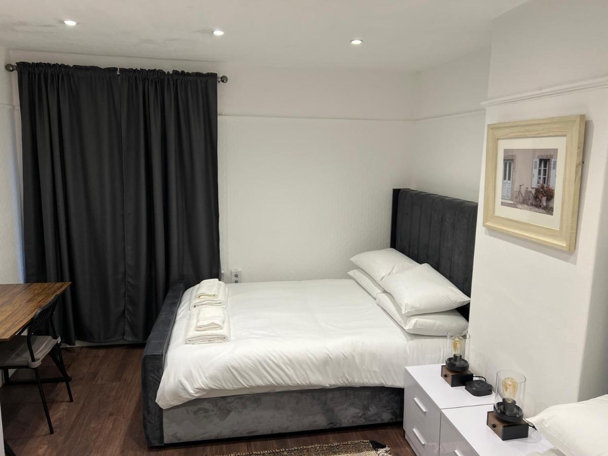 הוילה אוקספורד Sakura,Sleeps 8 Netflix מראה חיצוני תמונה